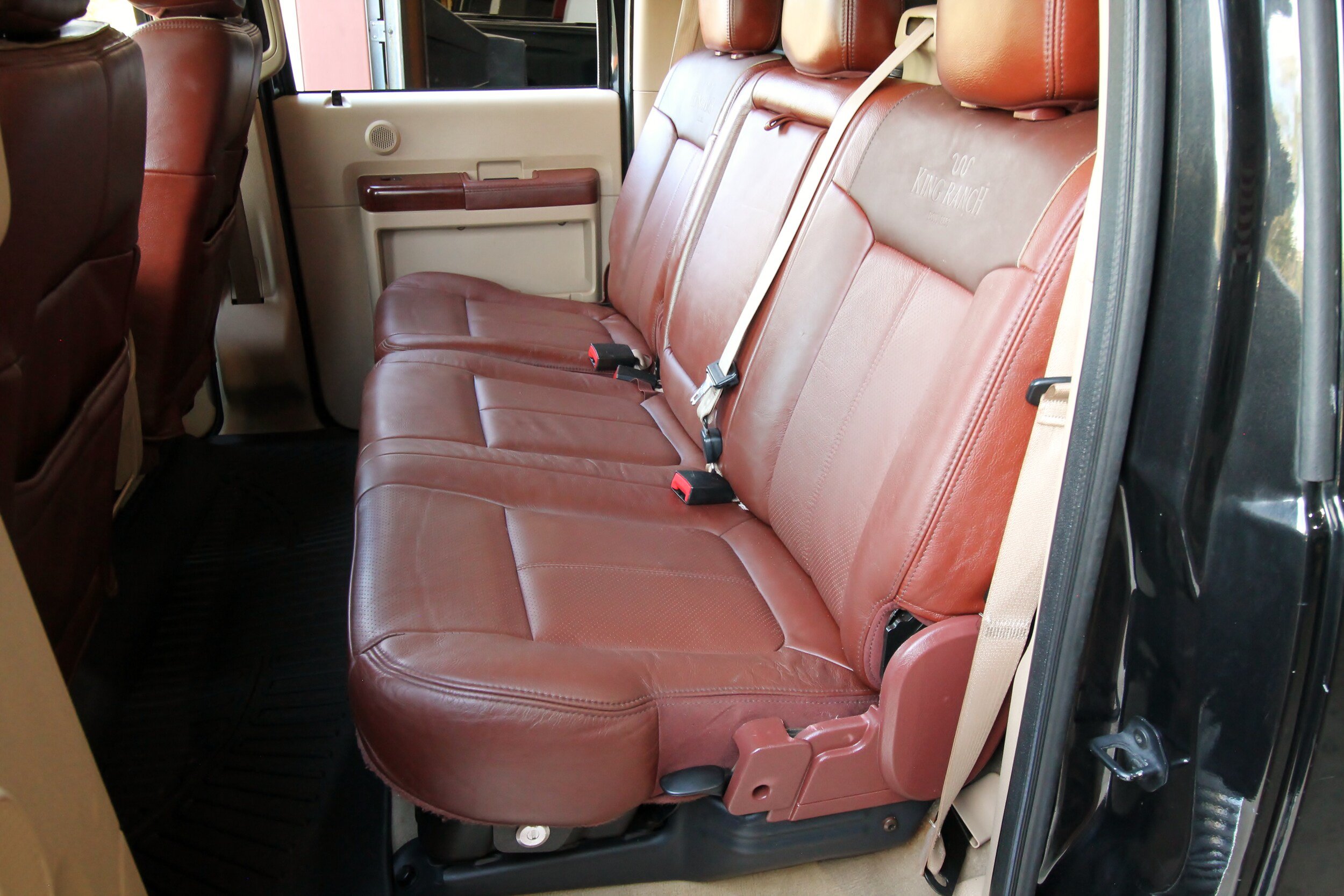 Used 2012 Ford F250 King Ranch w/ King Ranch w/Chrome Pkg AWD/4WD image 47