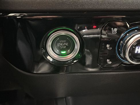 Used 2024 GMC Sierra 1500 SLT w/ SLT Premium Package image 20