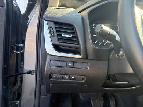 Certified 2024 Nissan Rogue SV image 17