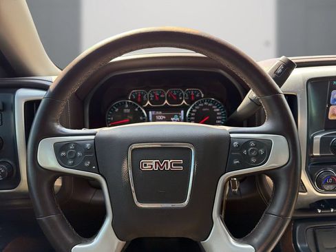 Used 2017 GMC Sierra 1500 SLT AWD/4WD image 19
