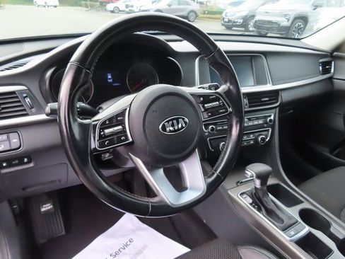 Used 2020 Kia Optima S image 15
