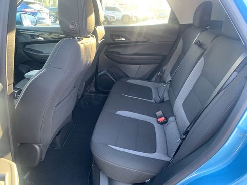 New 2025 Chevrolet TrailBlazer LT w/ Convenience Package FWD image 14