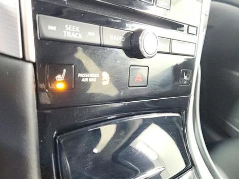 Used 2021 INFINITI Q50 Luxe image 18