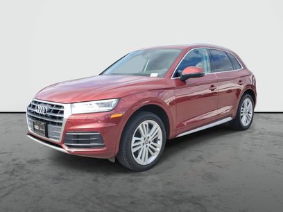 Used 2019 Audi Q5 2.0T Premium Plus w/ Premium Plus Package