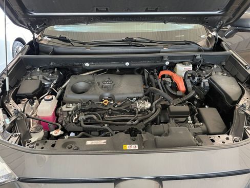 Used 2025 Toyota RAV4 LE image 30