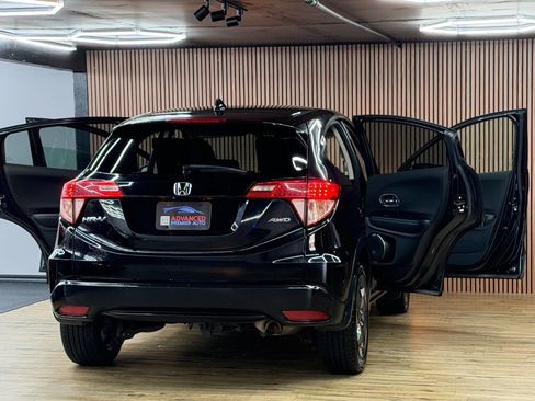 Used 2018 Honda HR-V EX image 7