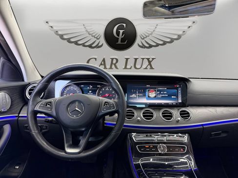 Used 2017 Mercedes-Benz E 300 w/ Premium 1 Package image 10