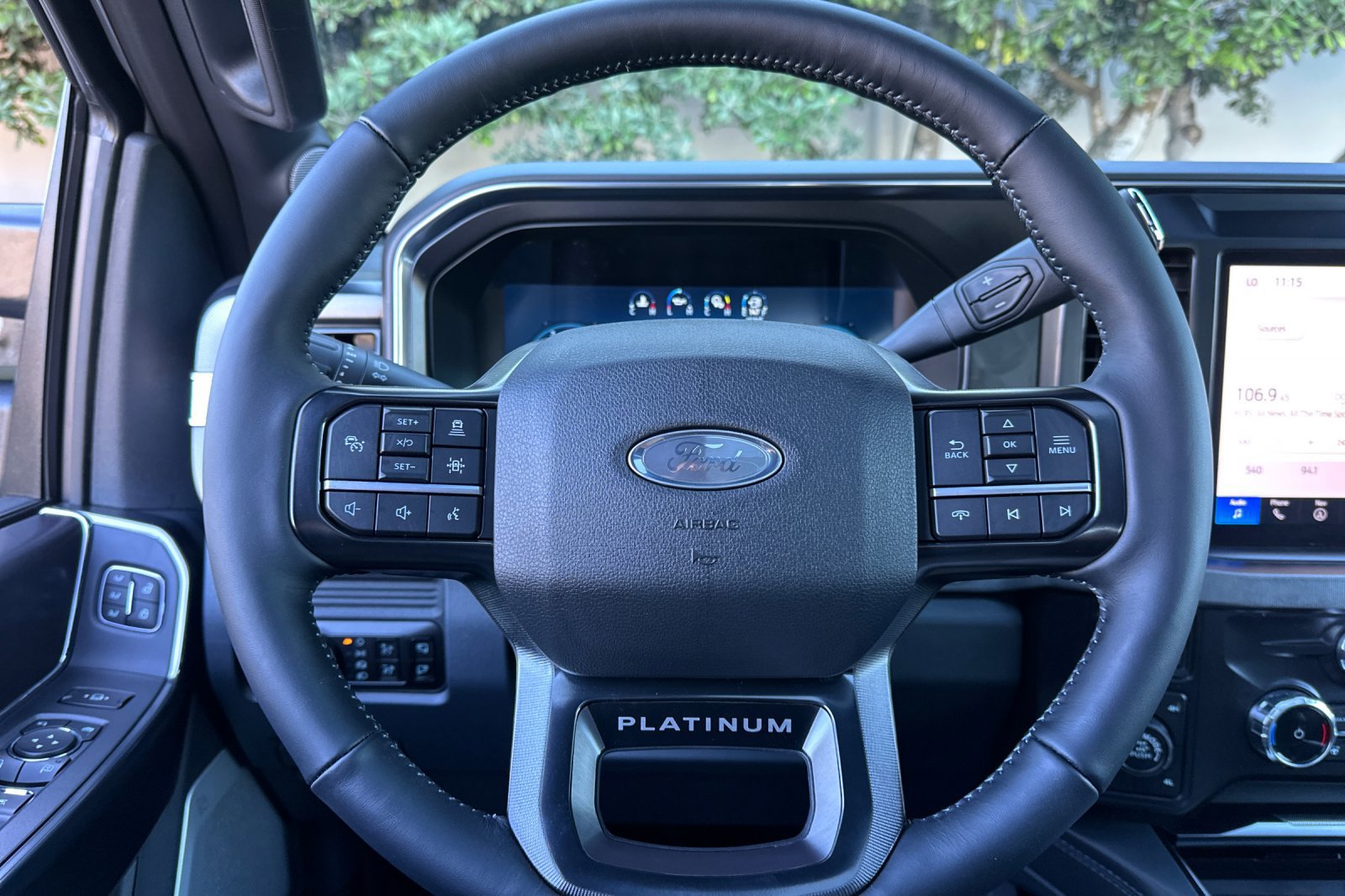 New 2026 Ford F250 Platinum w/ Tremor Off-Road Package AWD/4WD image 21