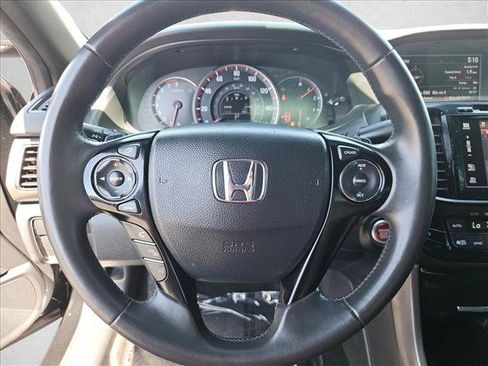 Used 2016 Honda Accord EX-L image 13