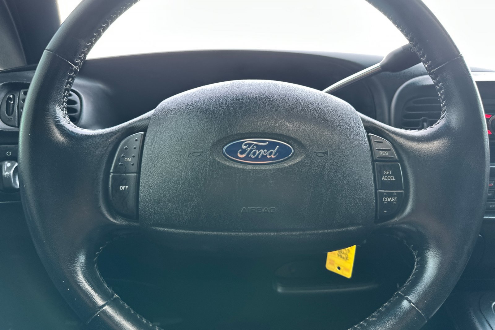 Used 2002 Ford F150 Harley-Davidson RWD image 32