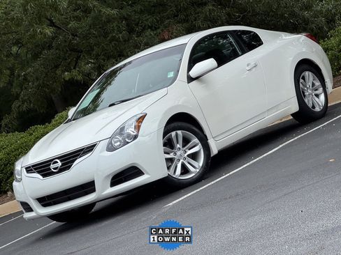 Used 2012 Nissan Altima 2.5 S image 1