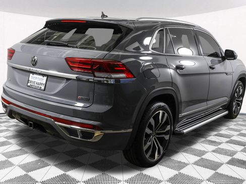Used 2022 Volkswagen Atlas Cross Sport SEL Premium R-Line AWD/4WD image 14