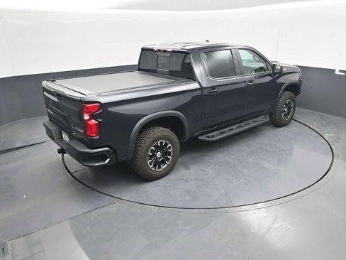 Used 2022 Chevrolet Silverado 1500 ZR2 w/ Technology Package AWD/4WD image 40