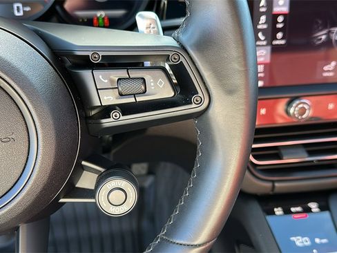 Used 2024 Porsche Macan Turbo image 14