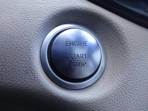 Used 2016 Mercedes-Benz CLA 250 4MATIC image 18