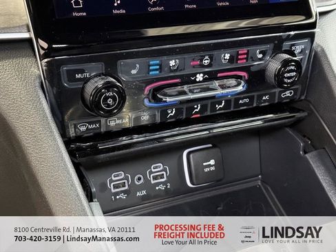 New 2025 Jeep Grand Cherokee L Limited w/ Luxury Tech Group II image 34