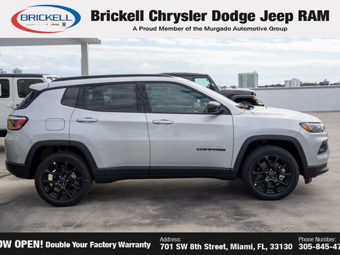 New 2026 Jeep Compass Latitude image 4