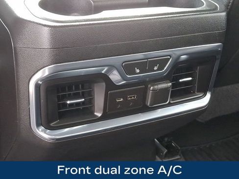 Used 2022 Chevrolet Silverado 2500 LTZ w/ LTZ Premium Package image 15