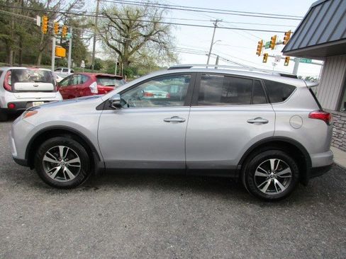 Used 2017 Toyota RAV4 XLE w/ Plus Extra Value Package image 5