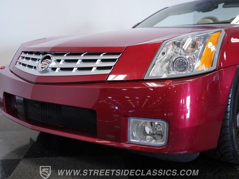Used 2005 Cadillac XLR image 27