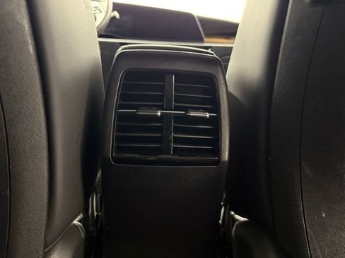 Used 2023 Kia Niro Wave image 25