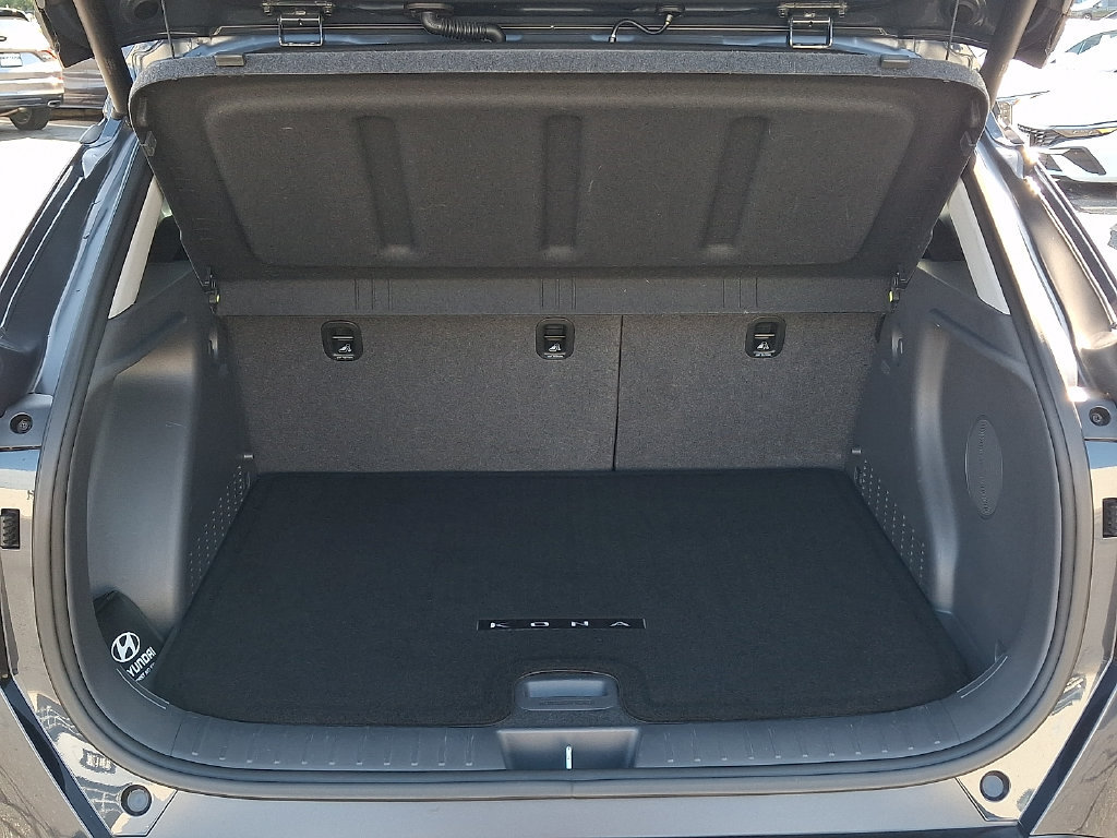 Used 2024 Hyundai Kona Limited AWD/4WD image 32