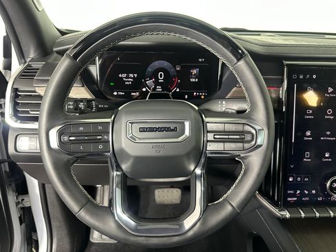 Used 2024 GMC Acadia Denali w/ Super Cruise Package AWD/4WD image 12