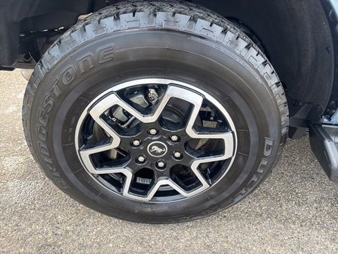Used 2025 Ford Bronco Outer Banks image 17