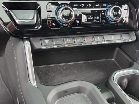 Used 2025 GMC Sierra 2500 Denali w/ Denali Reserve Package image 22