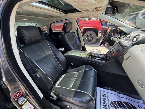 Used 2015 Jaguar XJ L Portfolio image 20