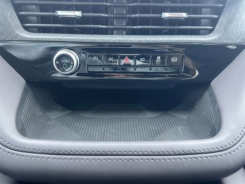 New 2026 Ford Explorer Platinum image 7