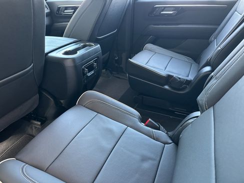 New 2026 Chevrolet Tahoe Premier w/ Sun And Tow Package AWD/4WD image 12
