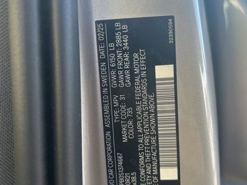 Used 2025 Volvo XC90 B6 Plus image 26