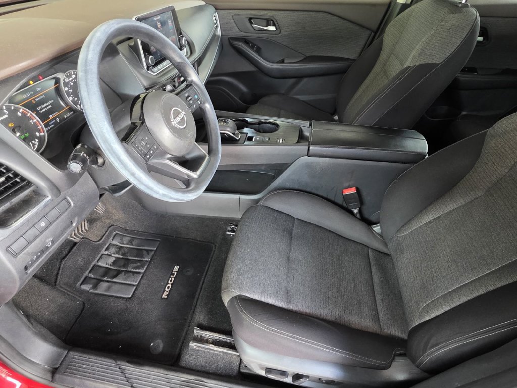 Used 2023 Nissan Rogue SV FWD image 6