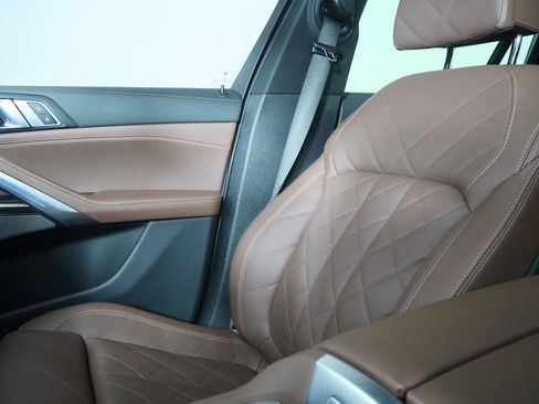 Used 2025 BMW X6 xDrive40i image 24