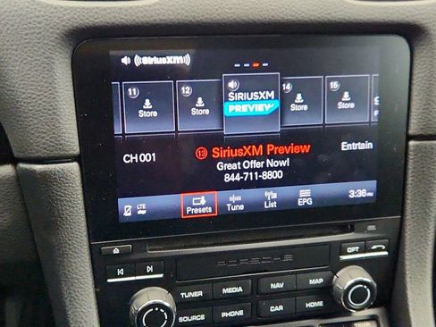 Used 2022 Porsche 718 Boxster T Roadster with Adaptive Sport image 19