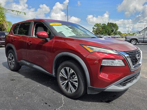Used 2023 Nissan Rogue SV FWD image 7