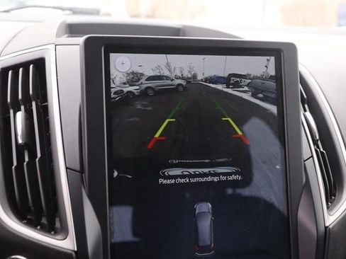 Certified 2024 Ford Edge SEL image 16