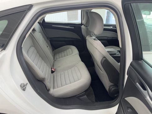 Used 2016 Ford Fusion S image 11