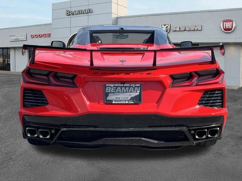 Used 2022 Chevrolet Corvette Stingray Premium Conv w/ Z51 Performance Package RWD image 6