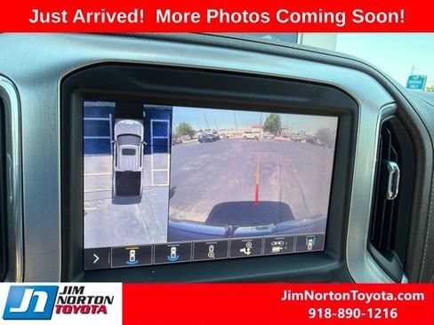 Used 2019 GMC Sierra 1500 SLT w/ SLT Premium Plus Package AWD/4WD image 11