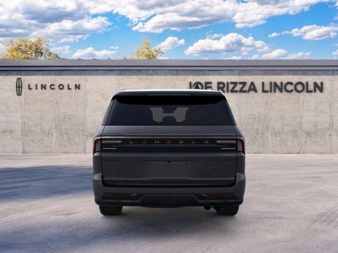 New 2026 Lincoln Navigator L Reserve w/ Jet Appearance Package AWD/4WD image 5