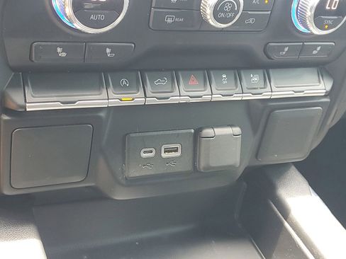 Used 2021 GMC Sierra 1500 Elevation RWD image 29