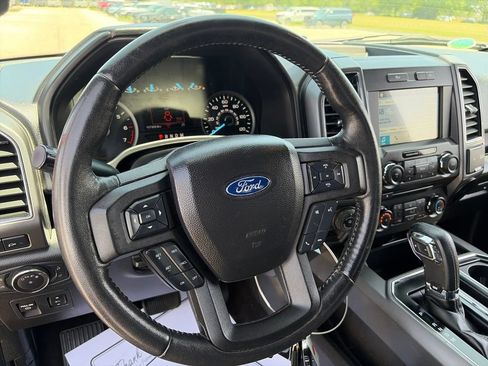 Used 2018 Ford F150 XLT w/ Equipment Group 302A Luxury AWD/4WD image 20