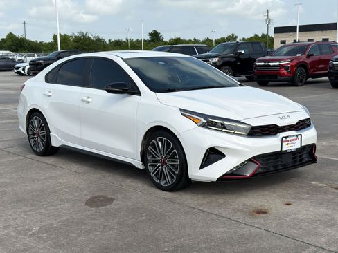 Used 2023 Kia Forte GT w/ GT2 Package FWD image 7