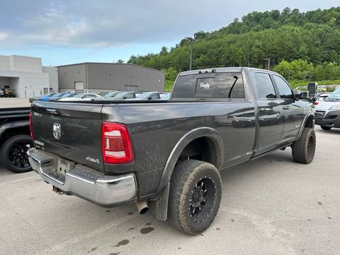 Used 2019 RAM 2500 Laramie AWD/4WD image 4