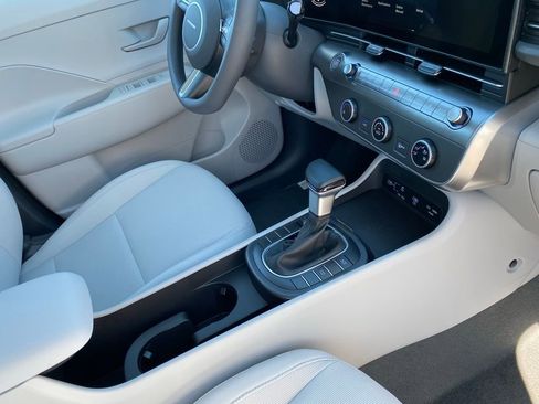 New 2026 Hyundai Kona SE image 37