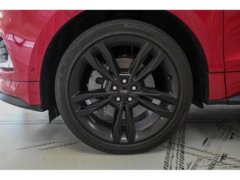 Used 2022 Ford Edge ST w/ Equipment Group 401A AWD/4WD image 24
