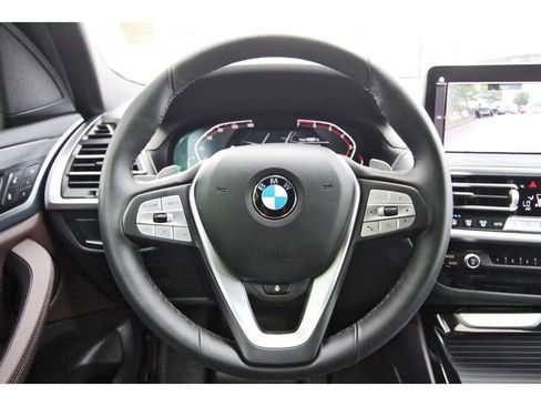 Used 2024 BMW X3 sDrive30i w/ Premium Package w/ZPA RWD image 14