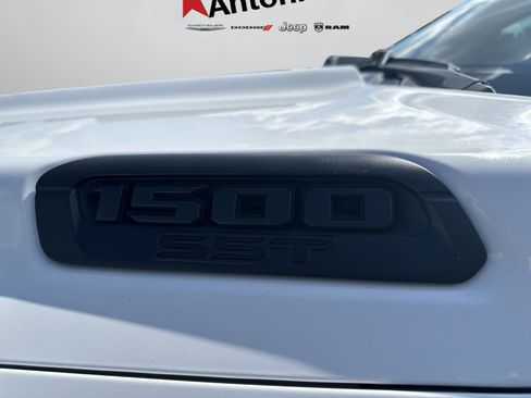 Certified 2025 RAM 1500 Warlock AWD/4WD image 45